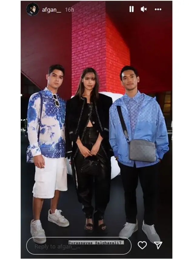 6 Potret Afgan Hadiri Acara Fashion Brand Ternama di Bangkok, Jumpa Win Metawin