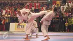 Atlet karate melakukan demonstrasi saat pembukaan Kejuaraan Dunia Shotokan Karate-Do International Federation (SKIF) 2016 di Hall D2 JIExpo Kemayoran Jakarta, Sabtu (27/8). Acara SKIF ke-12 diikuti oleh 58 negara. (Liputan6.com/Immanuel Antonius)