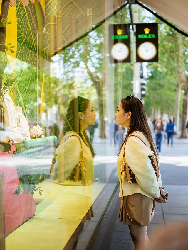 Raffi Ahmad dan Nagita Slavina di Madrid (Instagram/raffinagita1717)