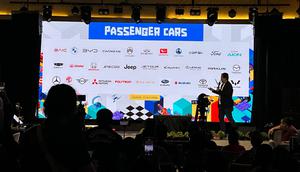 Permata Bank GJAW 2025 diikuti oleh lebih dari 80 merek otomotif ternama. (Liputan6.com / Septian Pamungkas)