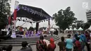 Warga binaan tampil menari saat acara Indonesian Prison Art Festival (IPAFest) 2018 di Taman Ismail Marzuki, Jakarta, Senin (23/4). IPAFest 2018 merupakan festival seni narapidana pertama di dunia. (Merdeka.com/Iqbal S Nugroho)