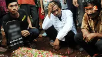 FOTO: Pemakaman R, Anak Pemulung yang Alami Kerusakan Alat Vital