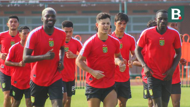 FOTO Latihan Persebaya