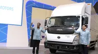 Tata Motors memperkenalkan Tata Ultra 1012. Truk ringan ini telah diuji sejauh 25 ribu km sebelum dipasarkan.