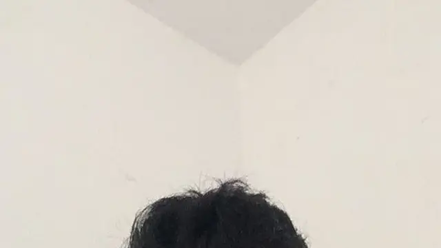 pria hanya unggah foto dahi selama 6 tahun