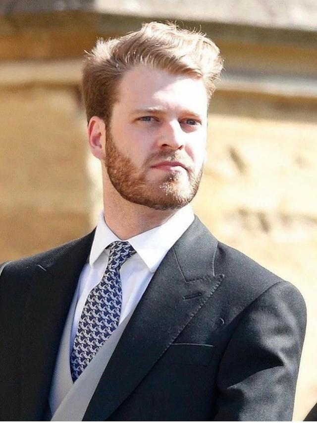 Louis Spencer merupakan anak dari adik kandung Putri Diana, menjadikannya sepupu dari Pangeran William dan Pangeran Harry. (Instagram/@eugeniagaravani)