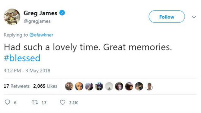 Teknologi edit foto membantu 'menyingkirkan' seseorang dari tampilan foto.