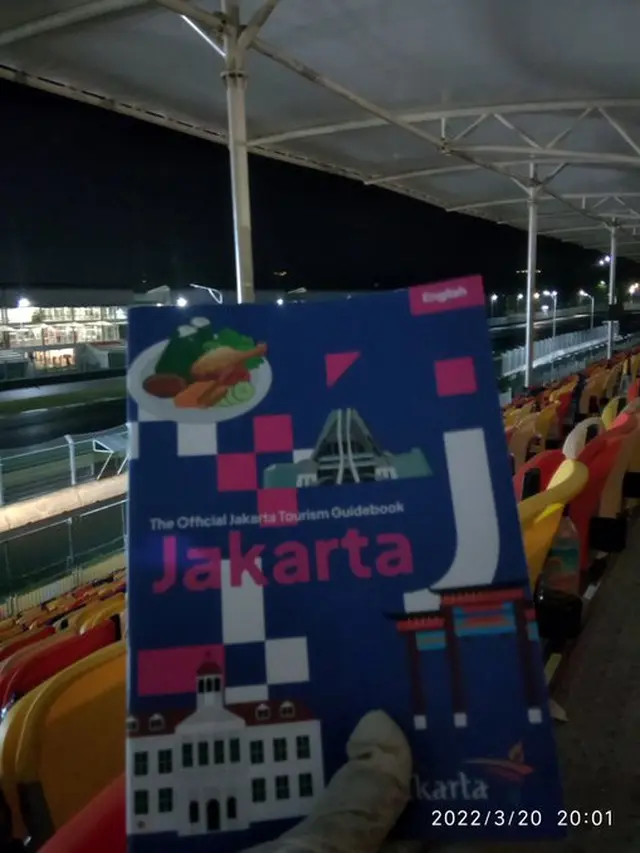 Barang Aneh Ditinggalkan Penonton MotoGP