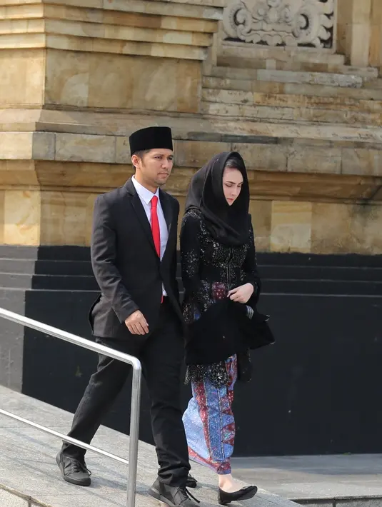 Arumi Bachsin dan Emil Dardak