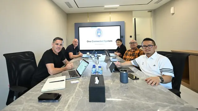 Pelatih Timnas Indonesia, John Herdman, semringah bisa berkolaborasi dengan I.League.