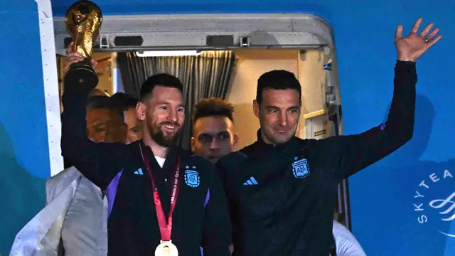Foto: Deretan 5 Pelatih Termuda Sepanjang Sejarah yang Mampu Meraih Gelar Piala Dunia, Termasuk Pelatih Argentina Lionel Scaloni