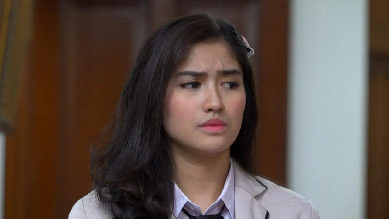 Kisah Cinta Anak Tiri