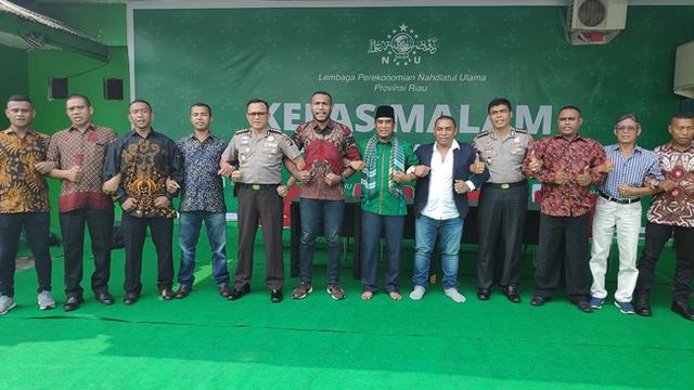 Ketua PWNU Riau, kepolisian dan masyarakat Papua, Papua Barat dan Paguyuban Indonesia Timur nyatakan kompak menjaga persatuan.