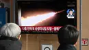 Peluncuran rudal ini dilakukan hanya beberapa hari setelah Pyongyang menembakkan sejumlah rudal jelajah ke Laut Kuning. (Jung Yeon-je/AFP)