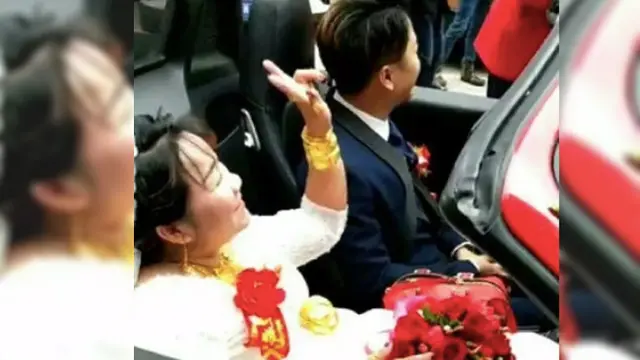 Demi Dapatkan Restu Mertua, Wanita Ini Beri Uang Rp 10 M