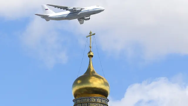 Pesawat Canggih Rusia Hiasi Langit Jelang Parade Militer Victory Day-AFP-20170504