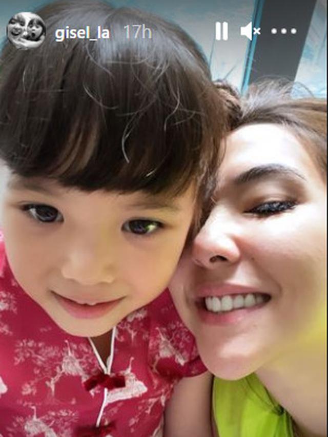 6 Momen Persiapan Artis Rayakan Tahun Baru Imlek 2021, Seru Banget