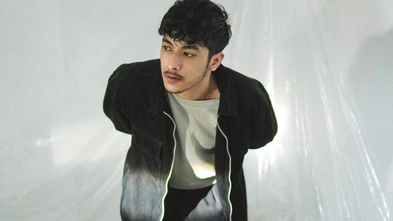Lagu Somebody's Pleasure Milik Aziz Hedra Masih Jadi Favorit Setelah 3 ...