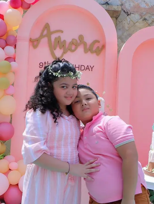 Anak Krisdayanti (Instagram/amora_lemos05)