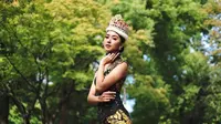 Kevin Lilliana, wakil Indonesia pertama yang meraih mahkota Miss International 2017. (dok. Instagram @officialputeriindonesia/https://www.instagram.com/p/BpV584Gldbb/?utm_source=ig_web_copy_link/Asnida Riani)