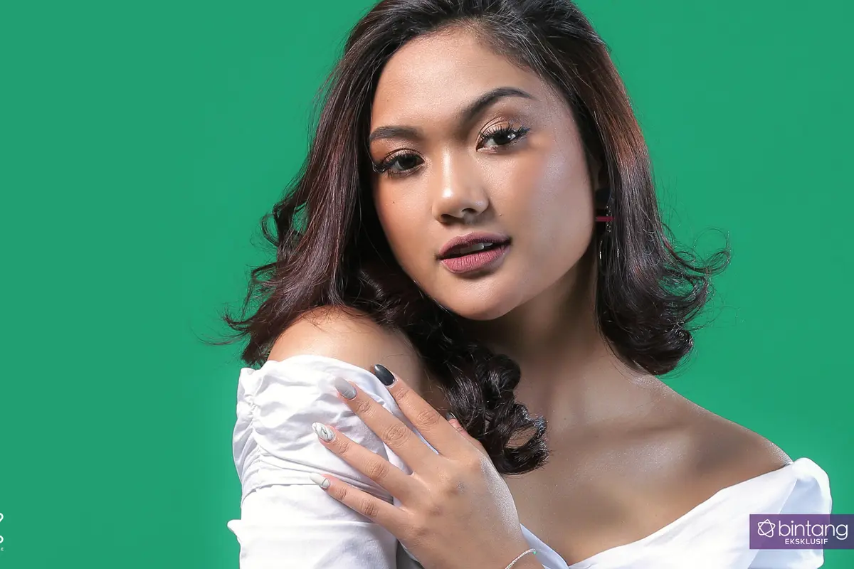 [Bintang] Eksklusif, Langkah Pertama Karier Musik Marion Jola
