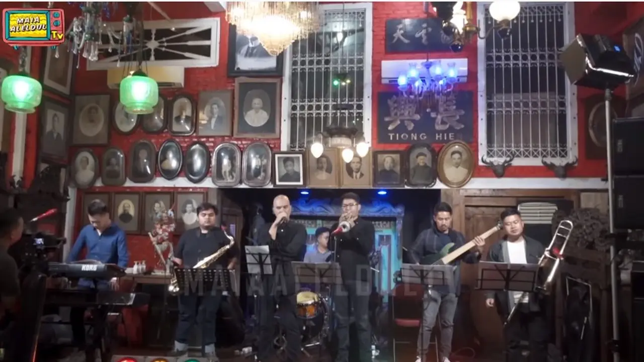 11 Momen Ulang Tahun Ahmad Dhani ke-50, Meriah Banget