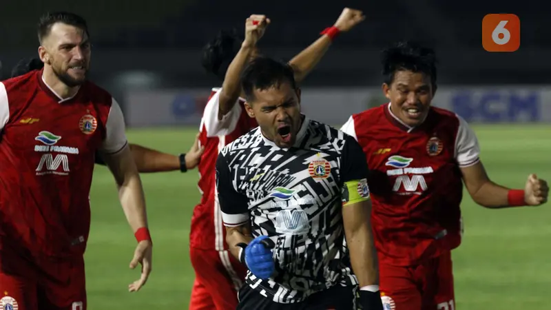 FOTO: Super Dramatis, Persija Singkirkan PSM 4-3 Lewat Adu Penalti - Andritany Ardhiyasa