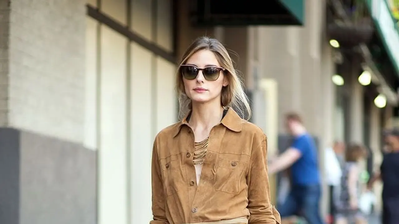 Cara Menjaga Material Suede Agar Terlihat Baru