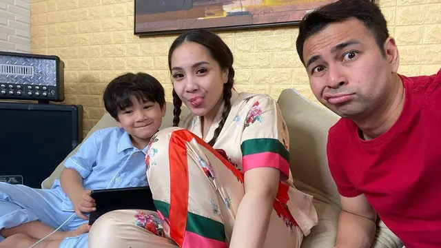 [Fimela] Nagita Slavina dan Raffi Ahmad