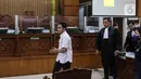Richard Eliezer Pudihang Lumiu usai menjalani sidang dengan agenda pembacaan tuntutan oleh Jaksa Penuntut Umum dalam kasus pembunuhan Brigadir Yosua Hutabarat di Pengadilan Negeri Jakarta Selatan, Rabu (18/1/2023). Richard Eliezer dinilai jaksa terbukti secara sah dan meyakinkan bersalah melakukan pembunuhan berencana terhadap Nofriansyah Yosua Hutabarat atau Brigadir J. (Liputan6.com/Johan Tallo)