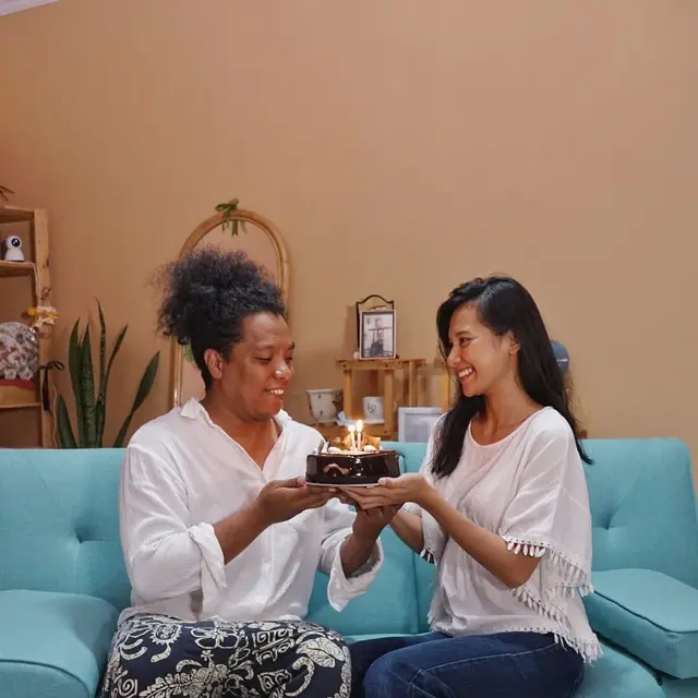 6 Momen Ultah Arie Kriting yang ke-36 Tahun, Dapat Kejutan dari Indah Permatasari