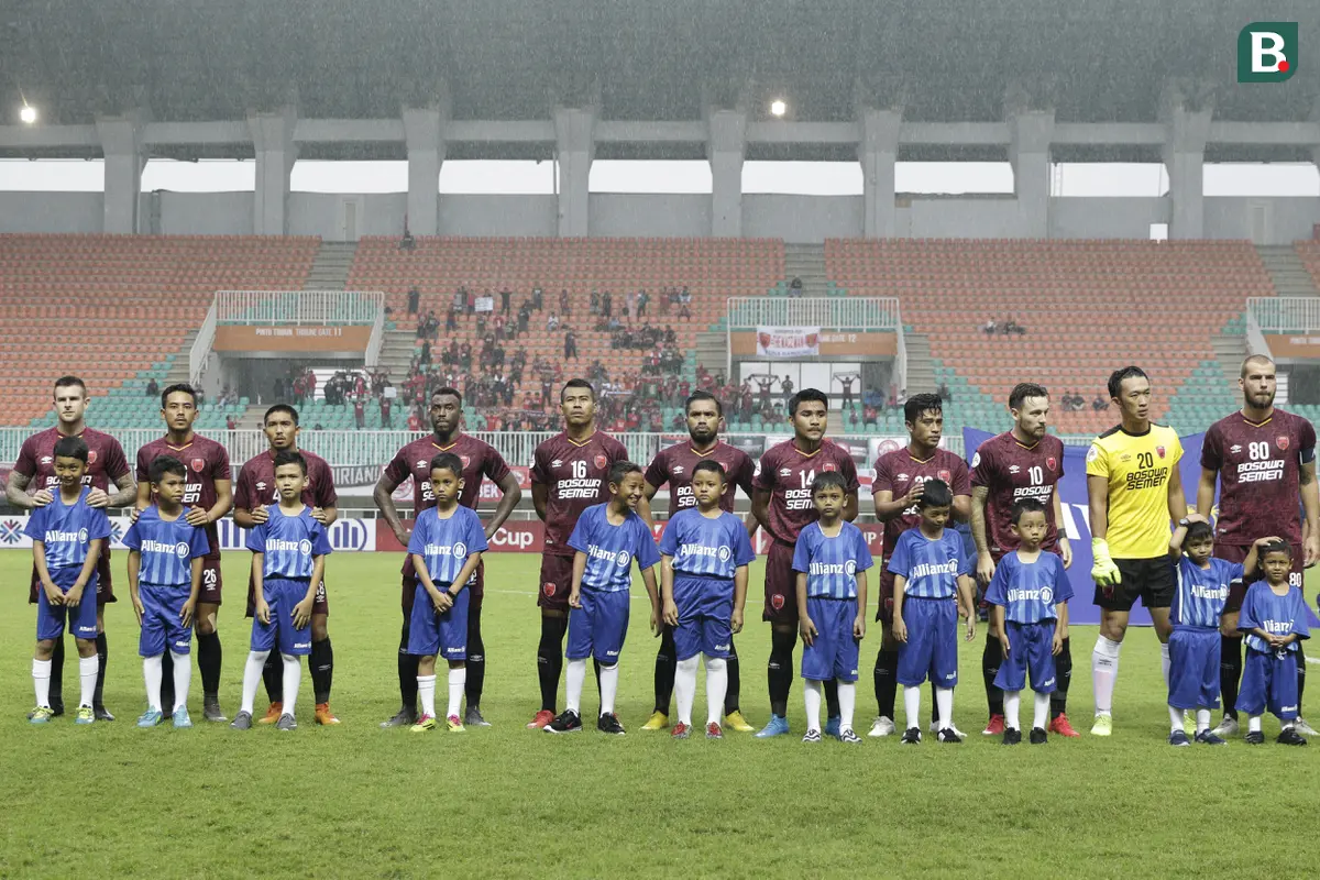 Player Escort Kids Allianz