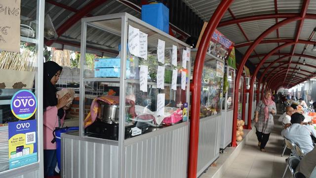 Pusat Kuliner UMKM Karet Tengsin