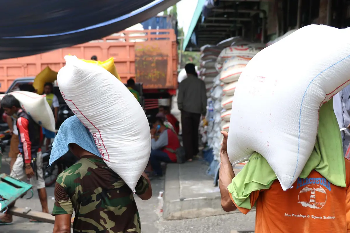 Harga Beras di Pasar Induk Cipinang