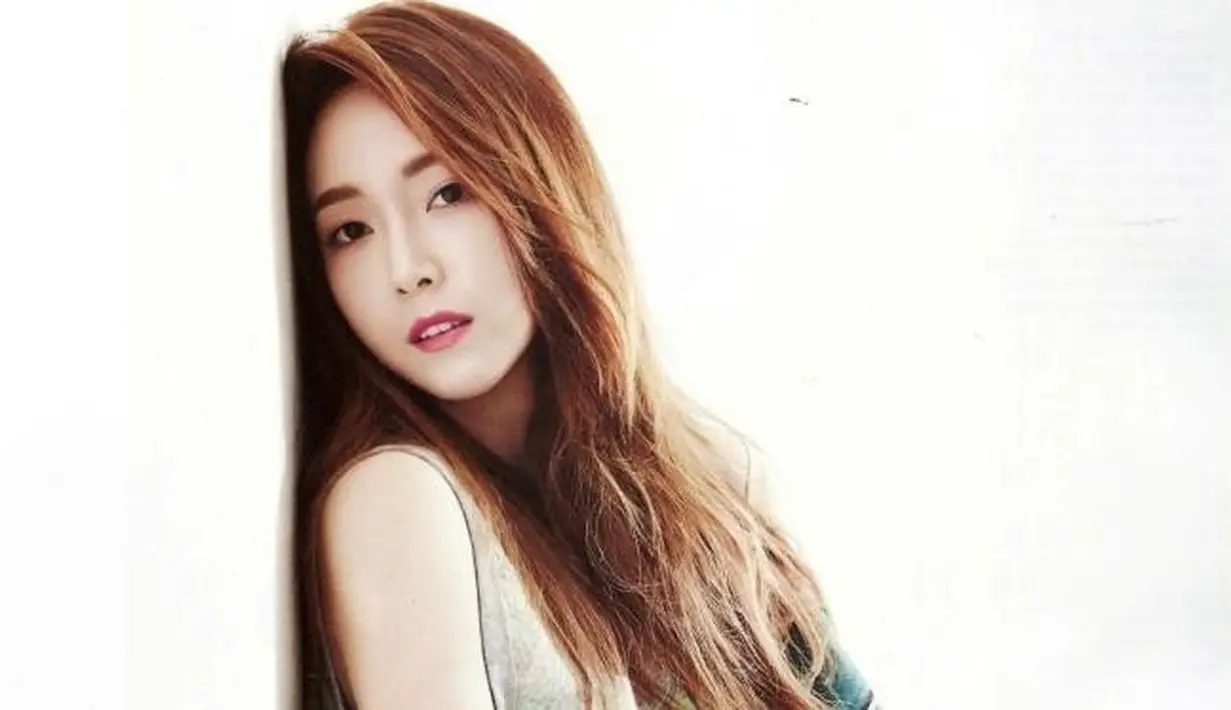 "Untuk penggemarku. Aku sangat merindukan kalian. Aku juga merindukan Korea Selatan, sampai jumpa!!," tulis Jessica pada salah satu foto yang diunggah lewat snapchatnya. (Koreaboo)