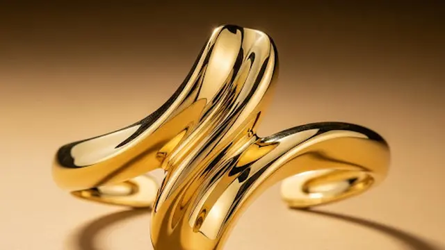 Cuff Sculptural Twist