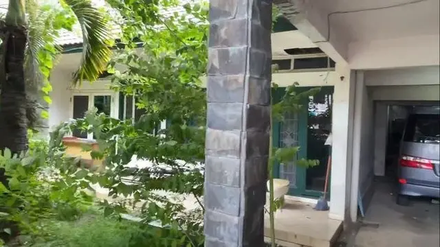 7 Potret Rumah Masa Kecil Nagita Slavina yang Kini Terbengkalai, Penuh Kenangan