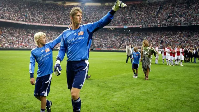 Edwin dan Joe van der Sar