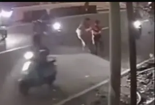 damkar dibegal di kawasan Gambir. (tangkapan layar Instagram)