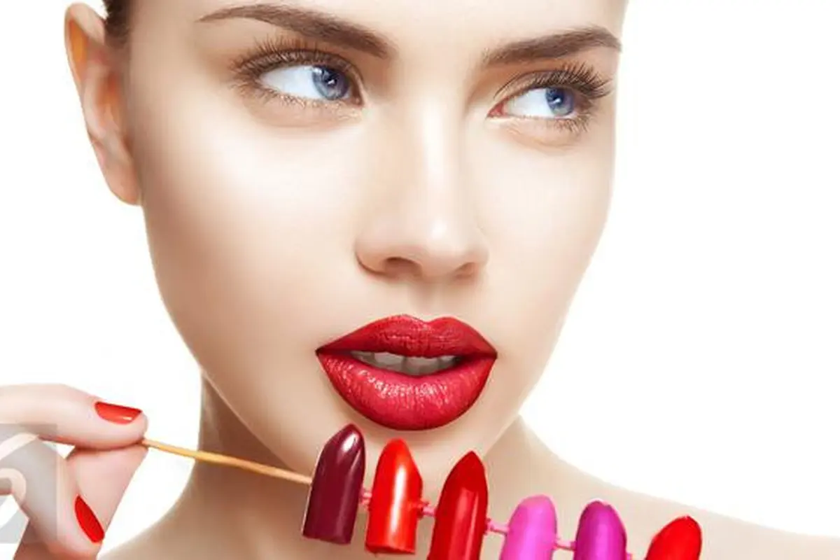 Lakukan Cara Ini untuk Dapatkan Bentuk Bibir yang Sempurna