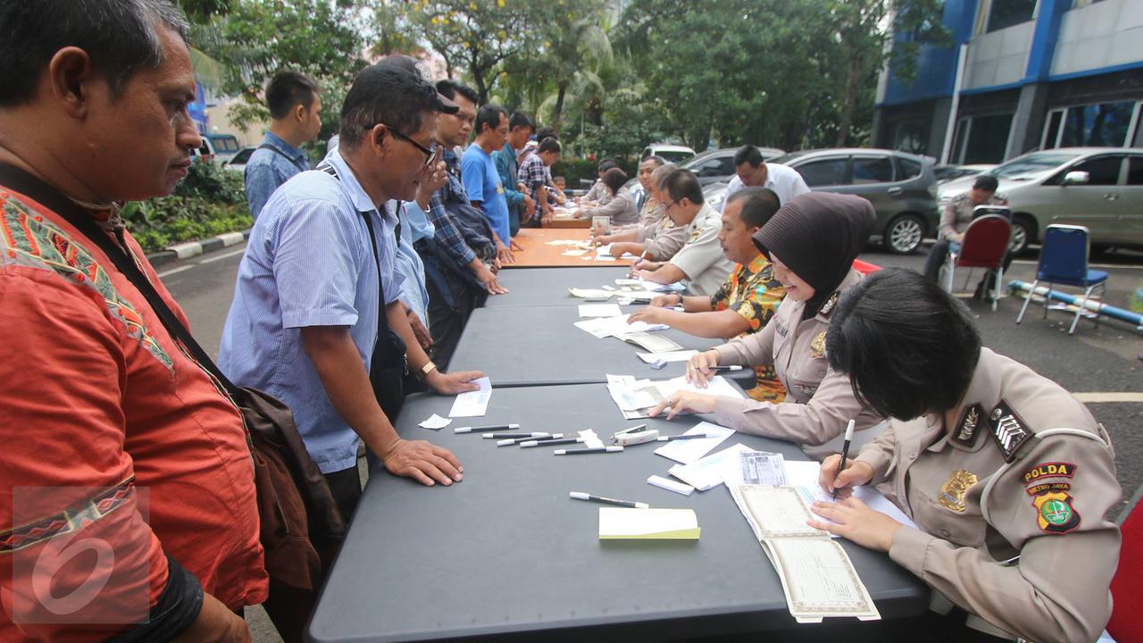 20170105-Urus-BPKB-STNK-Jakarta-IA