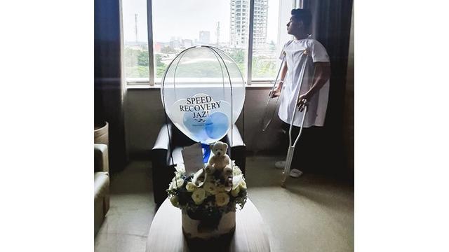 Kembali Manggung Setelah Cedera, Ini 7 Potret Terbaru Jaz