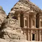 Ilustrasi situs bersejarah Petra di selatan Yordania. (Sumber Wikipedia)