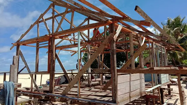 Kementerian PUPR menyalurkan Program Bantuan Stimulan Perumahan Swadaya (BSPS) atau bedah rumah untuk 4.114 unit rumah di Papua. (Kementerian PUPR)