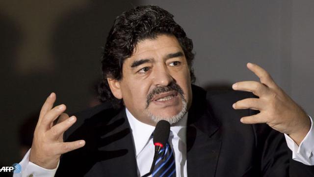 maradona-messi-130227a