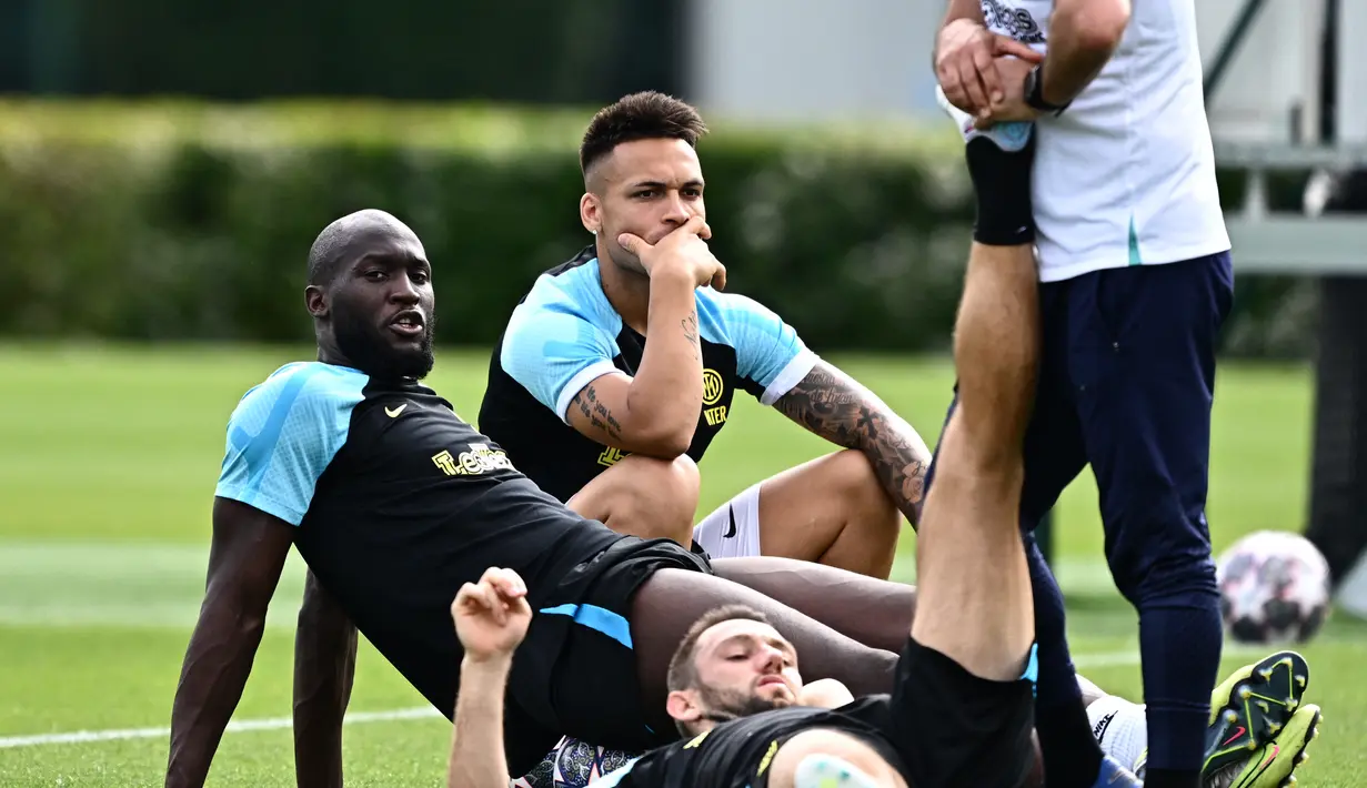 Inter Milan menggelar latihan lima hari menjelang pertandingan melawan wakil Inggris,  Manchester City pada final Liga Champions 2022-2023. (AFP/Gabriel Bouys)