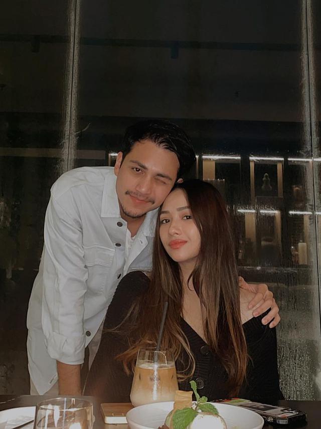 Potret Rizky Alatas dan Adzana yang Jauh dari Gosip