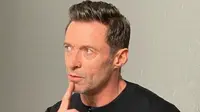 Hugh Jackman masih terlihat awet muda meski sudah menginjak umur 54 tahun. Aktor kelahiran Australia ini masih terlihat mempesona setiap tampil dalam berbagai acara. (Instagram/@thehughjackman)