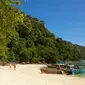 Ao Mai Ngam, Ko Surin Nuea, Thailand. (our-thailand-vacations.com)