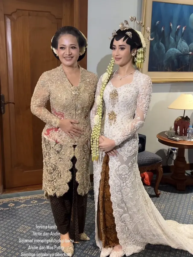 Pernikahan Cucu Soeharto Putra Ari Sigit dan Andrea Scherer Kental Nuansa Jawa dari Siraman-Resepsi. [@studioboh]